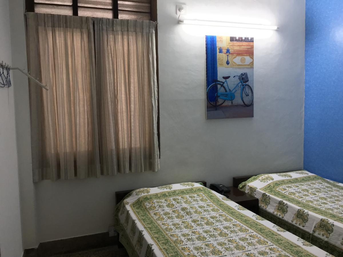 Homestead Hotel 戈德亚姆 外观 照片