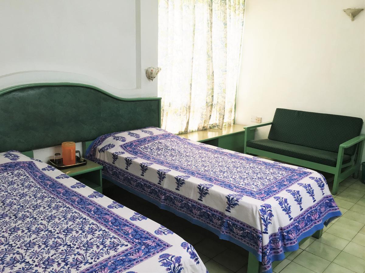 Homestead Hotel 戈德亚姆 外观 照片