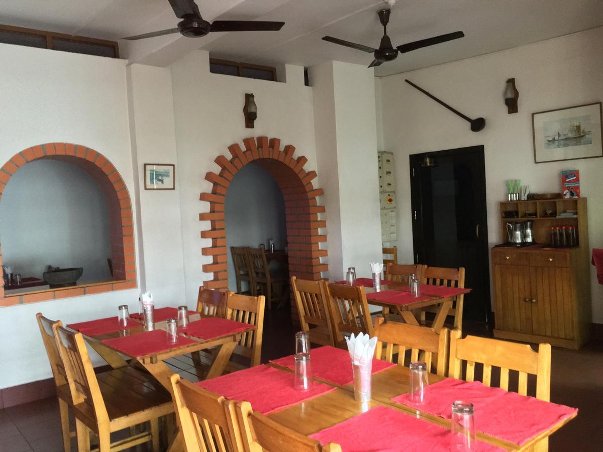 Homestead Hotel 戈德亚姆 外观 照片